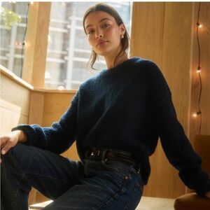 AE crew neck sweater